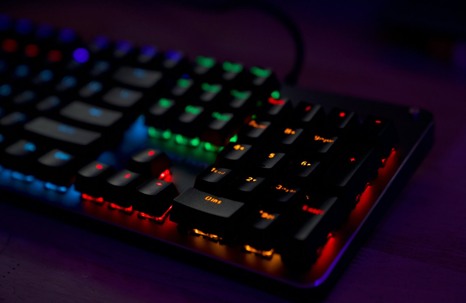 Complete dining sets for events